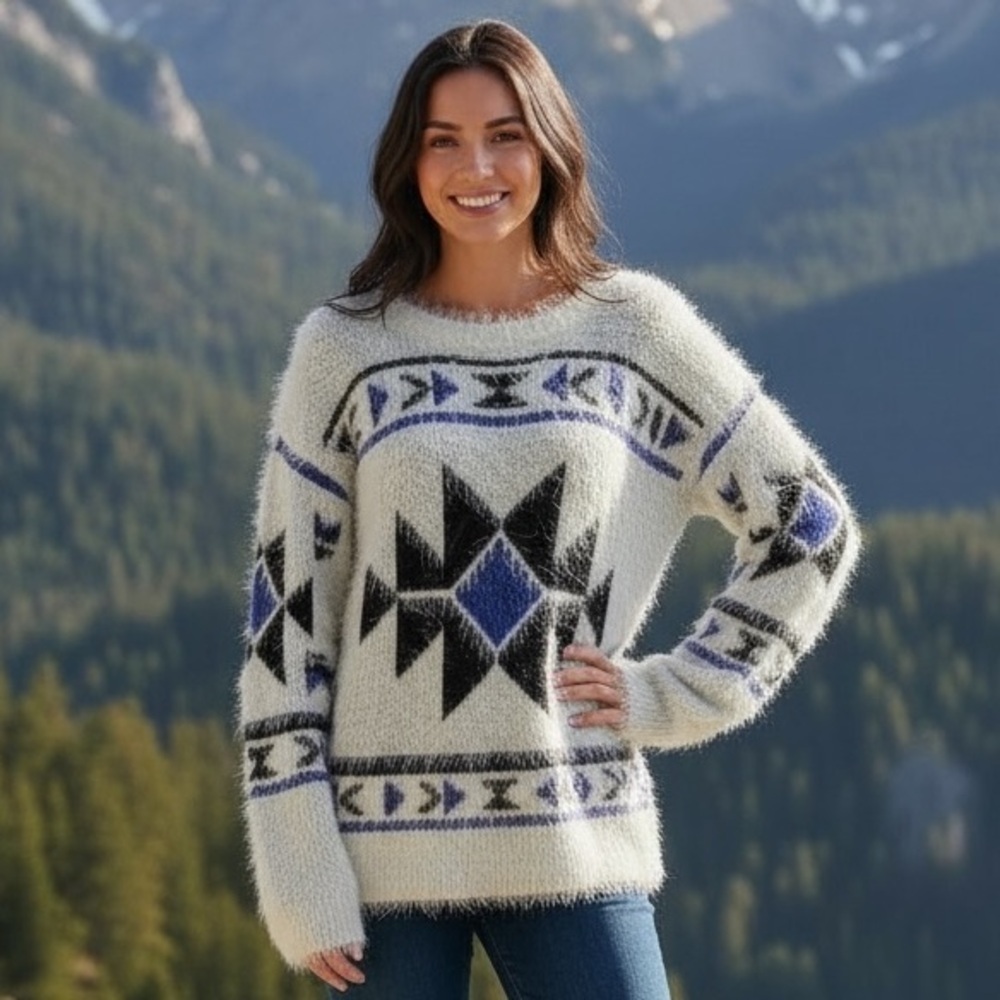 STACCATO AZTEC PRINT BLUE & CREAM FUZZY KNIT OVERSIZED PULLOVER SWEATER SIZE L - Picture 2 of 7